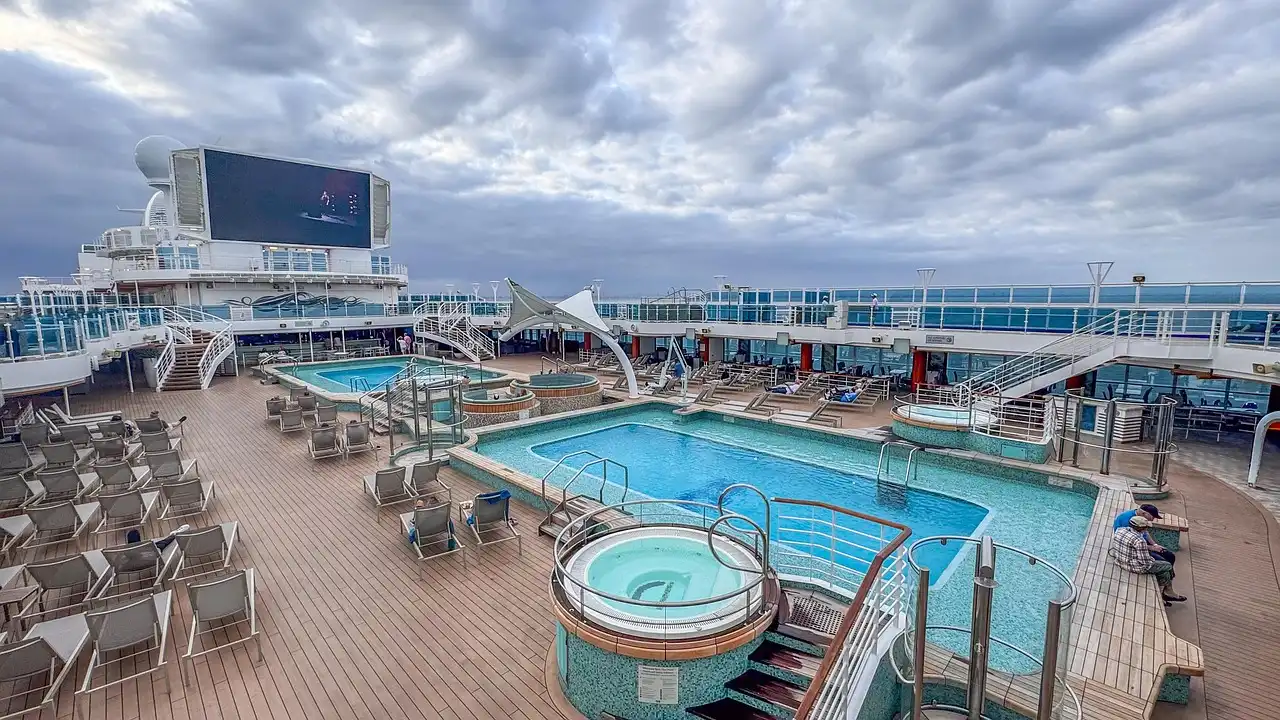 Infinity Pool Deck